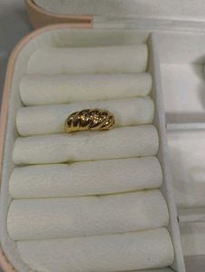 Gold Siluette Ring