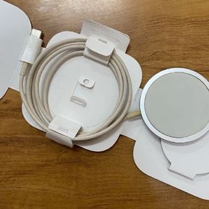 Apple MagSafe Charger