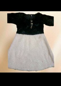 Cute Black & White Dress