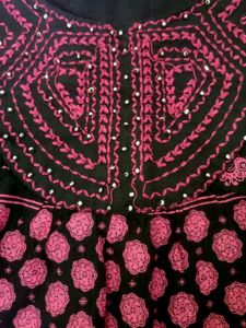 Jaipuri Vibes: Barbados Crop Top - Perfect for Bea
