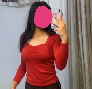 Red Sweetheart Neck Top