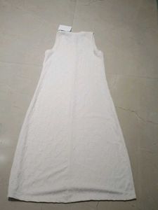 Brand New Cream Sleevless Dress
