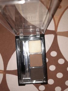 WET N WILD EYEBROW KIT