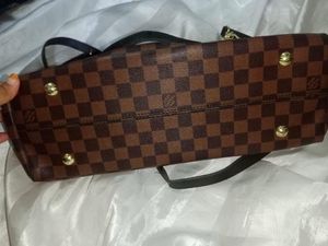 Price Drop LV Damier Canvas Lymington Ba