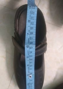 Girl&#39;s School Shoes (Black)