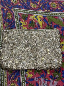 Golden Sequence Pouch