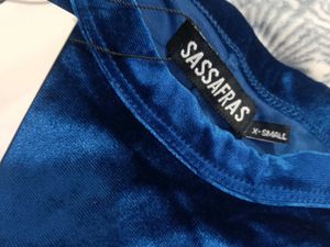 Midnight Blue Velvet Long Sleeve Dress