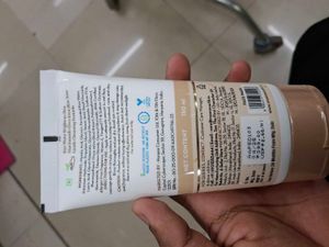 Mamaearth Rice Face Wash With  Water &amp; Niaci