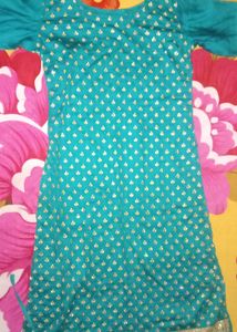 New With Teg A Very Beautiful suit