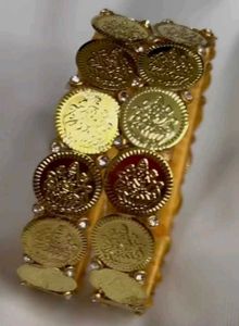 Golden Shinning Bangle!!!