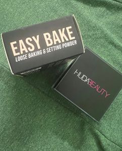 Huda Beauty &#34;Pound Cake&#34; Loose Setting Powder
