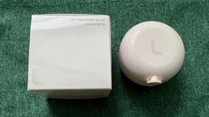 SALE LANEIGE Lip Treatment Balm With Spatula