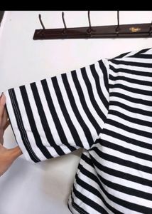 Black White Crop Top