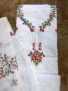 ✨ Beautiful Embroidered Unstitched Cotton Suit for