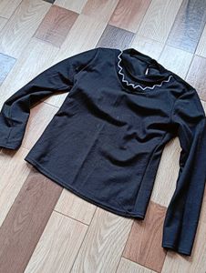Elegant Black sweater