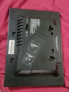Insignia Digital photo frame With Pendrive Sd Card Slot. Not In Working Condition.
