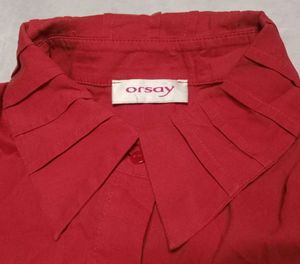 Orsay Wine Red Pleated Collar Top with Front Seam✨