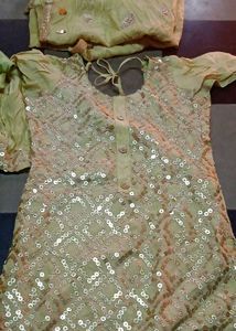 🔥💃 Sale..Festive Girls'  Suit With Santoon Plazo