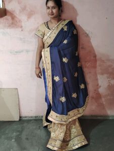 2 Color Saree. Navy Blue and Cream Saree