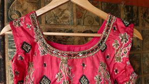 NEW Embroidered Pink NAIRA LARGE SIZE