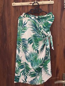 Leaf Print Wrap Skirt