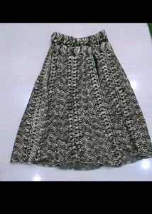 New Lahanga Gold And Green Color Free Size