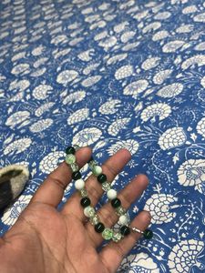 dark green Beaded Bracelet  gre