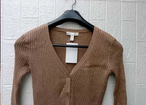 New with tag Pinterest Chic Brown Knit Cardigan