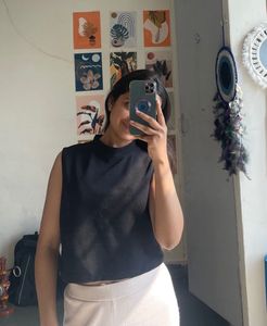 Black Tank