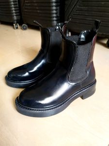 Black Platform Chelsea Boots