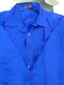 Louis Philippe Men&#39;s Silk Shirt In Elcetric Blue Colour. Mildly Stained