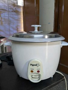 Pigeon 1.8 Litres Electric Rice Cooker