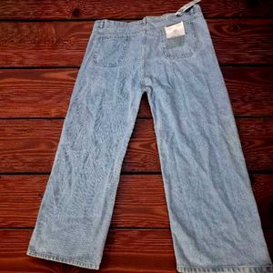 Wrangler Light Wash Jeans