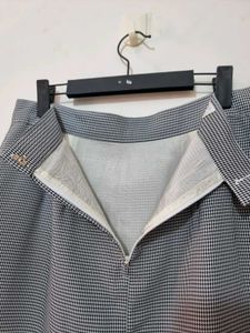 Gangnam checked skirt