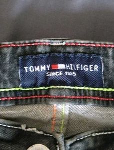 Original Tommy Hilfiger Jeans Size 28