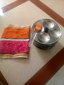 Idli Maker With Kichin Towel 1 Time Use Only