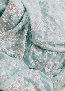 Lucknowi Saree