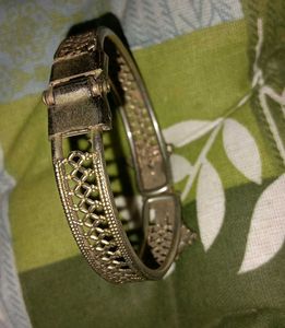 Rhinestone Bangle Bracelet