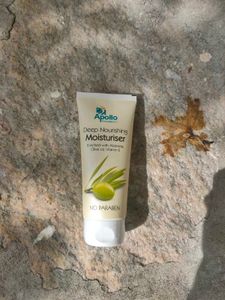 Apollo Pharmacy Deep Nourishing Moisturiser, 100ml