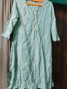 Elegant Women&#39;s Kurta