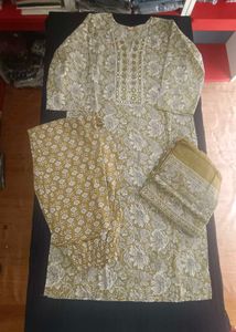 Kurta Sets With Dupatta