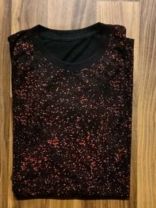 Stylish Rare Design Tshirt With Curve End