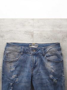 Women Distressed Skin-fit Denim