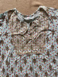 Sequinned Neck Kurti