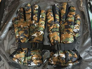 Camo Winter Gloves