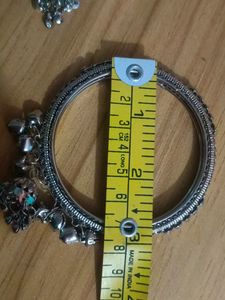 Steal Bangles With Sound