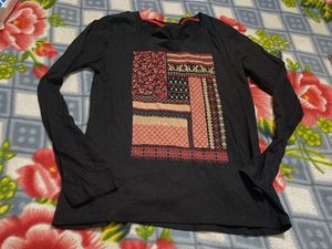 Black T-shirt
