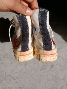 Comme des Garcons PLAY Converse
