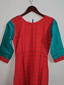 Pretty Kurta For Women