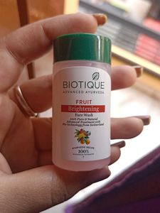 biotique advanced ayurveda fruit brightening face